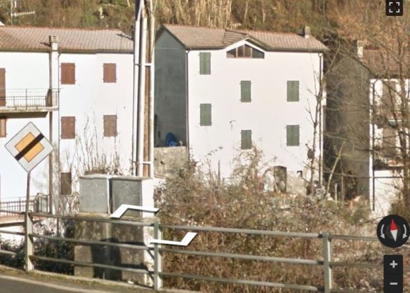 Monzone di Fivizzano casa a Massa-Carrara in Vendita