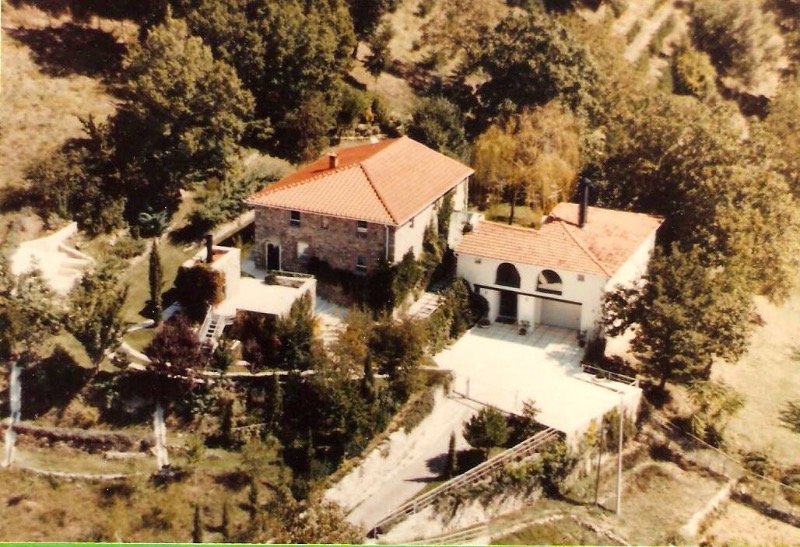Pratovecchio villa bifamiliare in una collina a Arezzo in Vendita