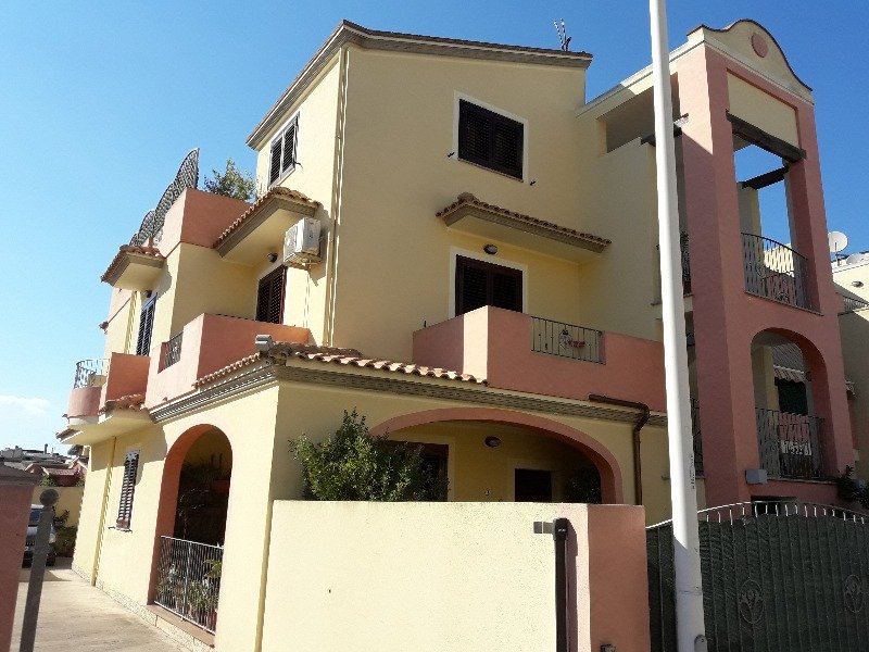 Uta appartamento rifinito e arredato a Cagliari in Vendita