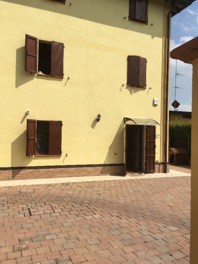 Modena porzione di villa per concerto Vasco Rossi a Modena in Affitto