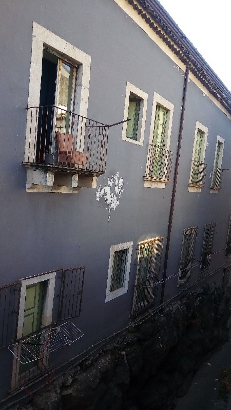 Catania appartamento con mansarda a Catania in Vendita
