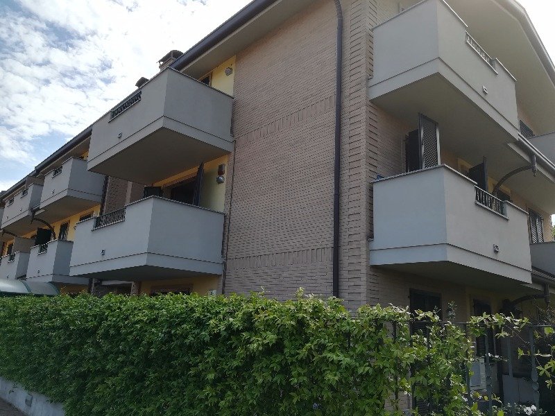 Cesate appartamento di due locali a Milano in Affitto