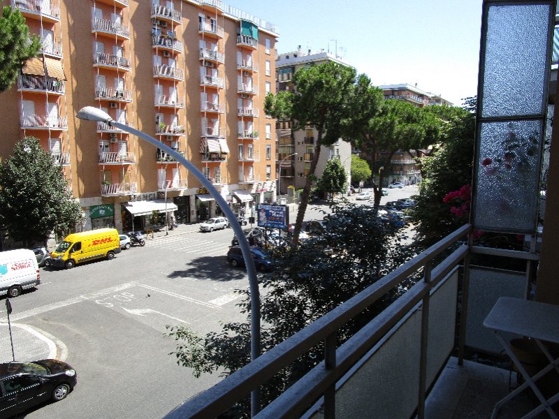 Roma appartamento sito al secondo piano a Roma in Vendita