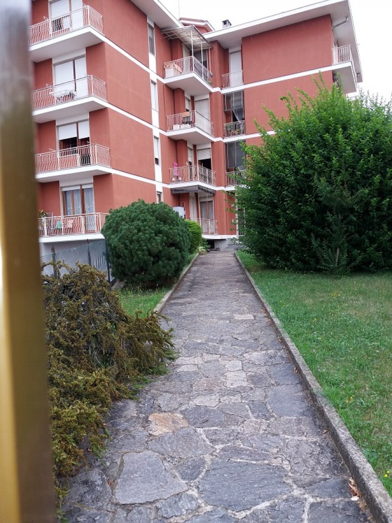 Cossato appartamento quartiere Vallone a Biella in Vendita