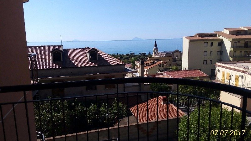 Appartamento vicino al mare a Gliaca di Piraino a Messina in Vendita