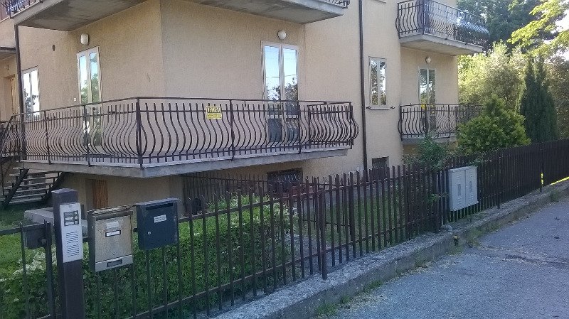 Appartamento sito in Fratte Rosa a Pesaro e Urbino in Vendita
