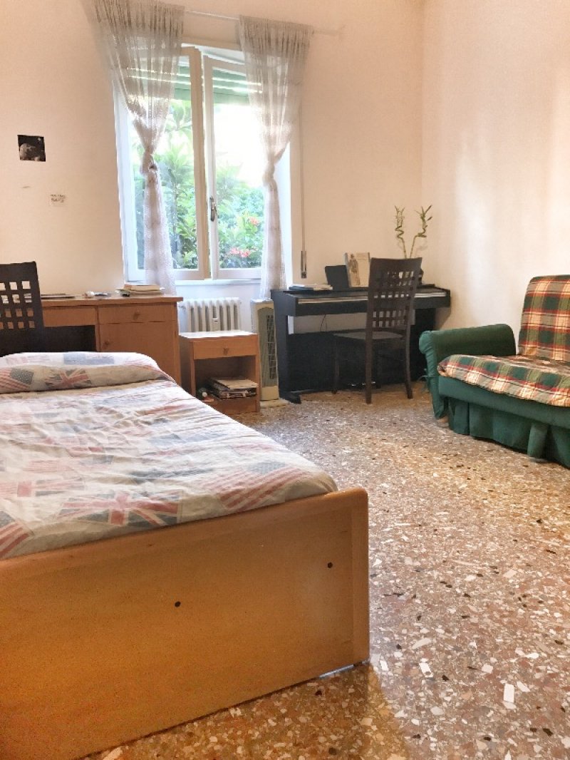 Roma in appartamento arredato camera singola a Roma in Affitto