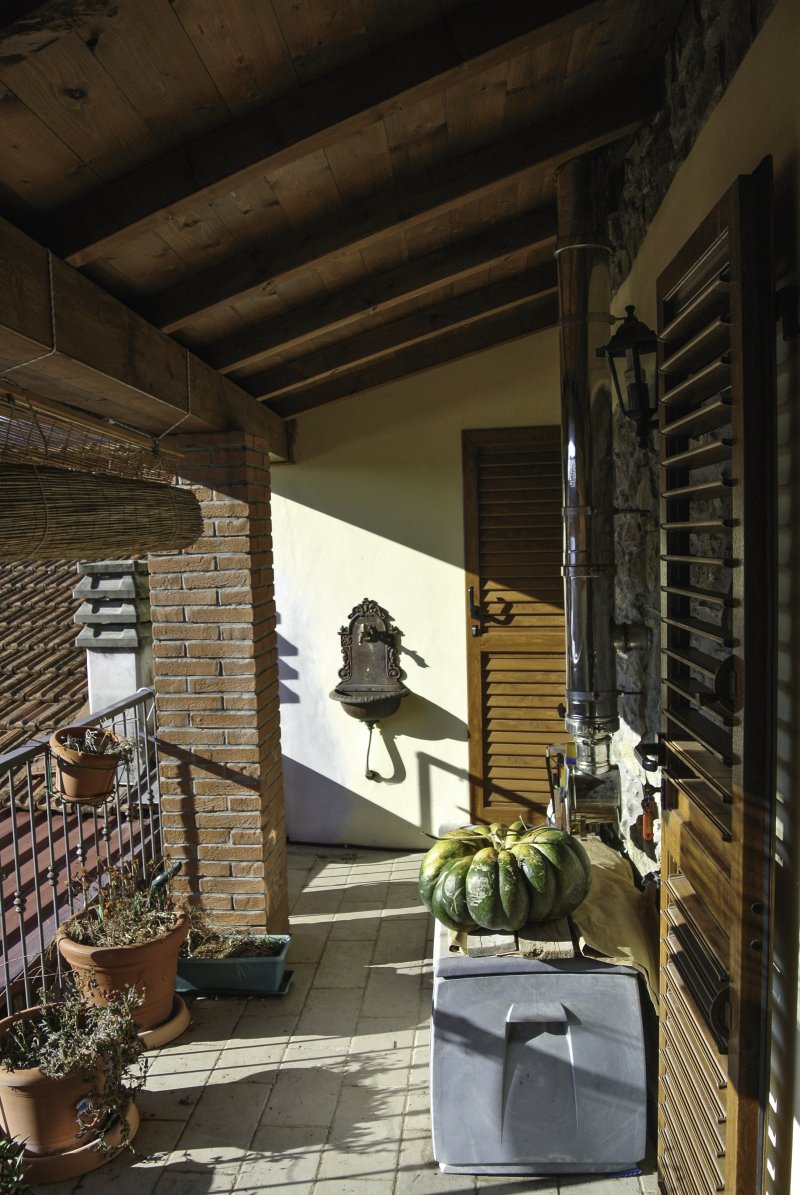 Tresana casa indipendente in sasso a Massa-Carrara in Vendita