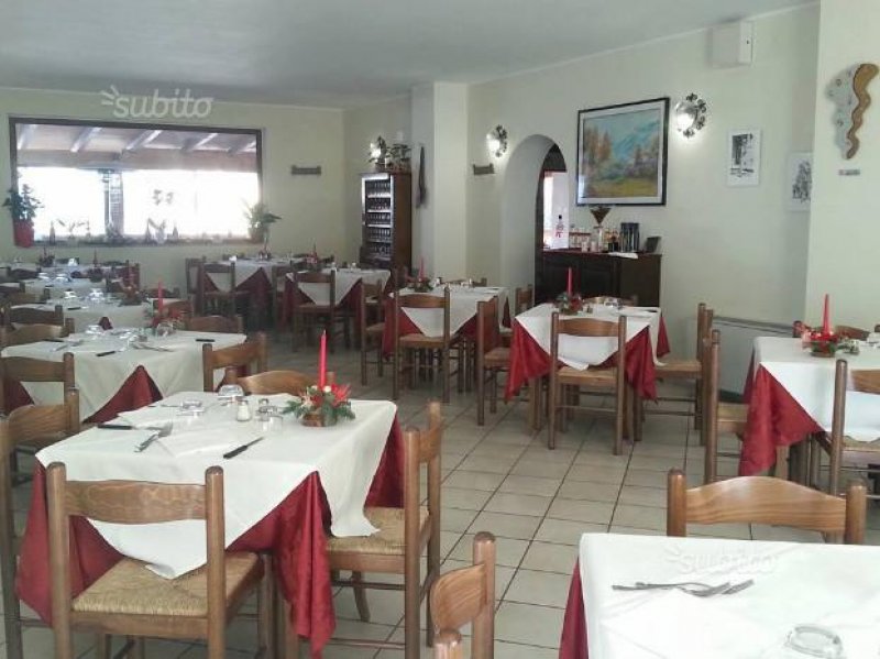 Nocciano cedesi ristorante arredato a Pescara in Vendita
