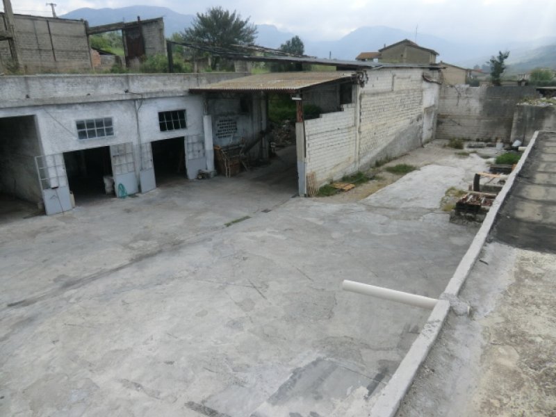 Opificio industriale sito in Capaccio a Salerno in Vendita