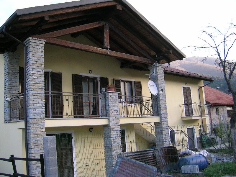 Calizzano casa di recente costruzione a Savona in Vendita