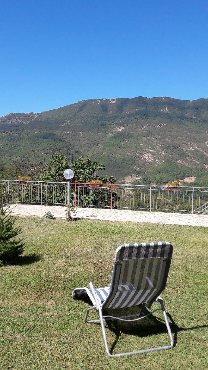 Monte San Giovanni in Sabina porzione bifamiliare a Rieti in Vendita