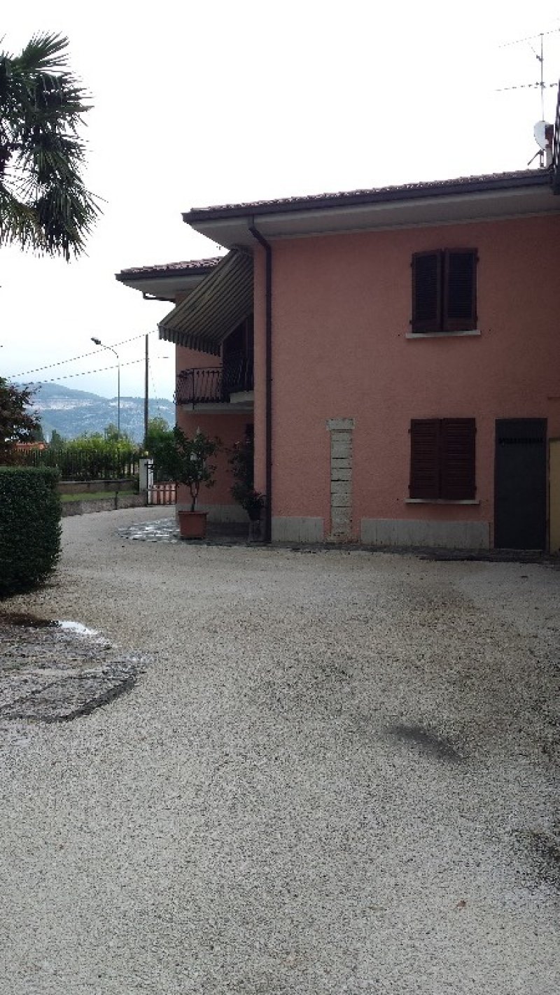 Ciliverghe di Mazzano abitazione su due piani a Brescia in Vendita
