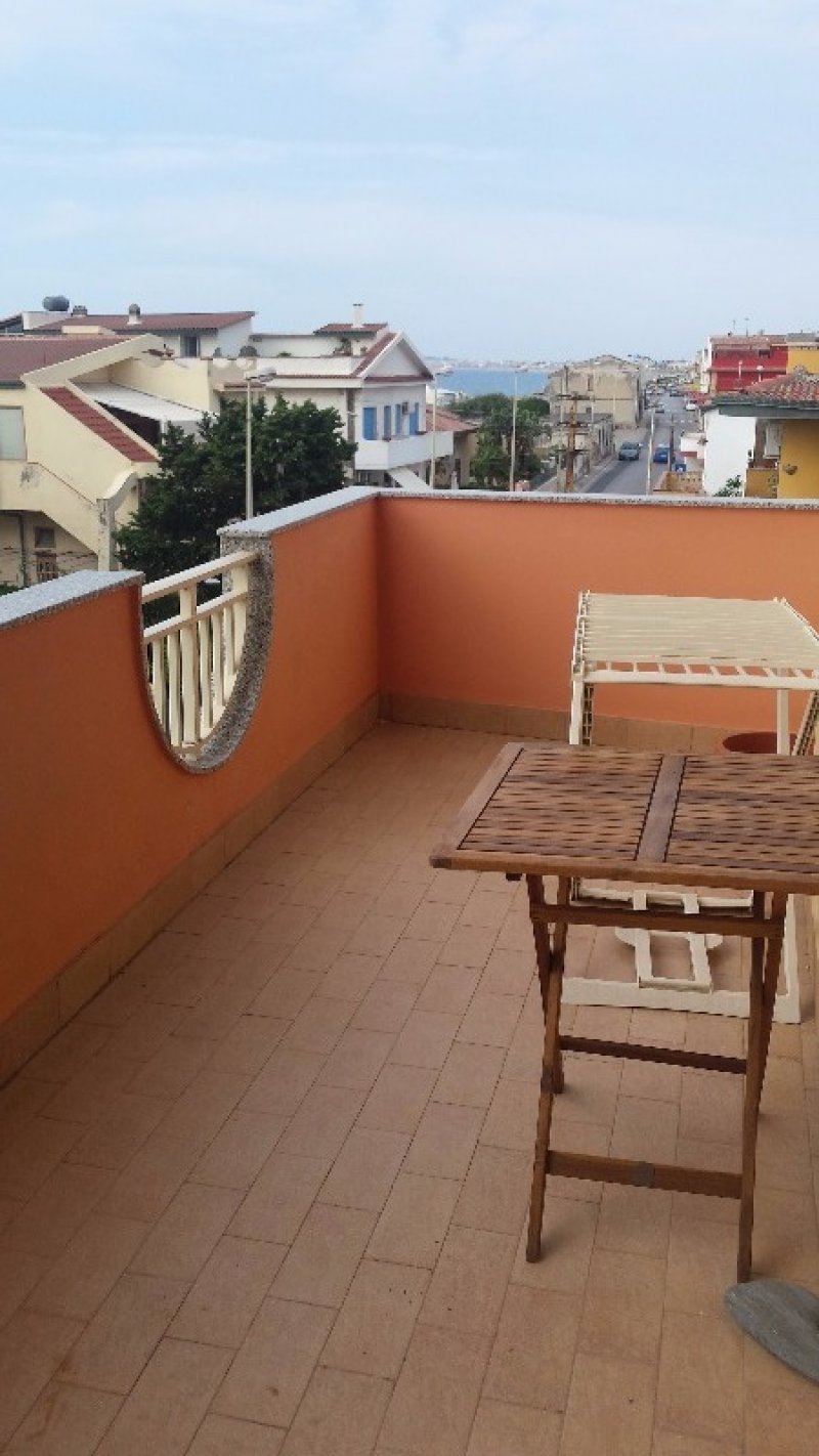 Calder zona Cicerata appartamento fronte mare a Messina in Vendita