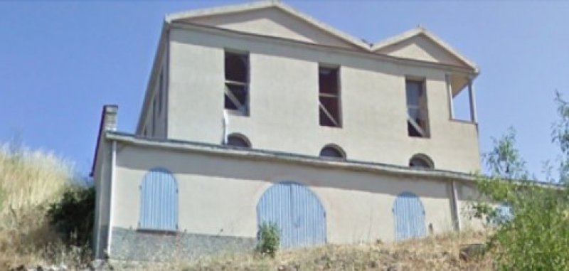 Ozieri localit Salighes rustico al grezzo a Sassari in Vendita