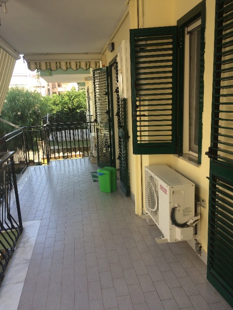Acerra appartamento ristrutturato di recente a Napoli in Vendita