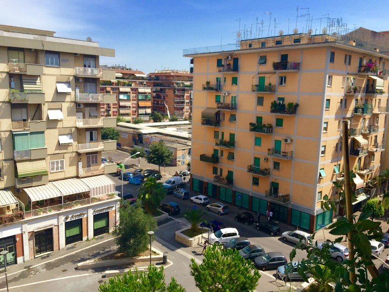 Roma a studenti appartamento ristrutturato a Roma in Affitto