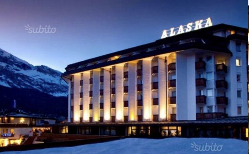 A Cortina d'Ampezzo multipropriet hotel Alaska a Belluno in Vendita