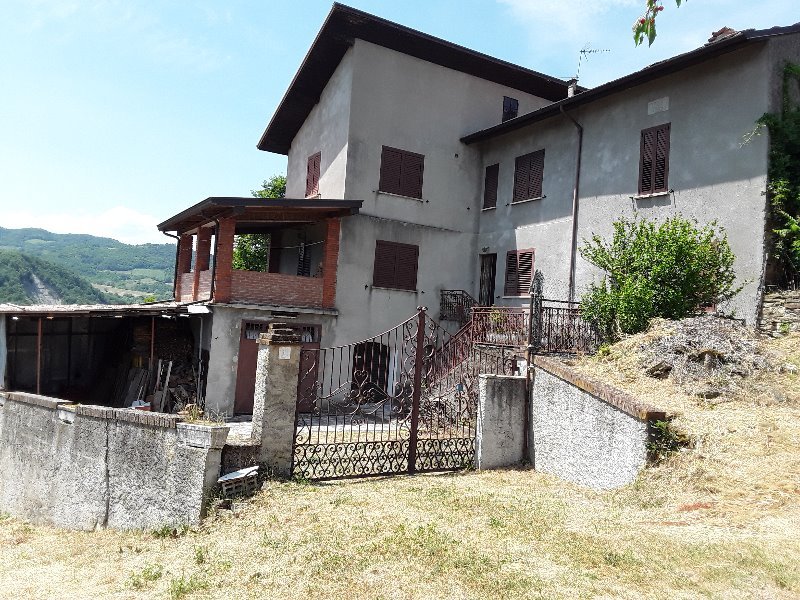 Vigolzone casa indipendente a Piacenza in Vendita