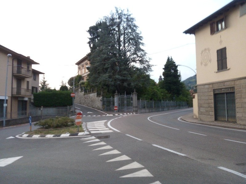Villa d'Adda bilocale in zona centrale a Bergamo in Vendita