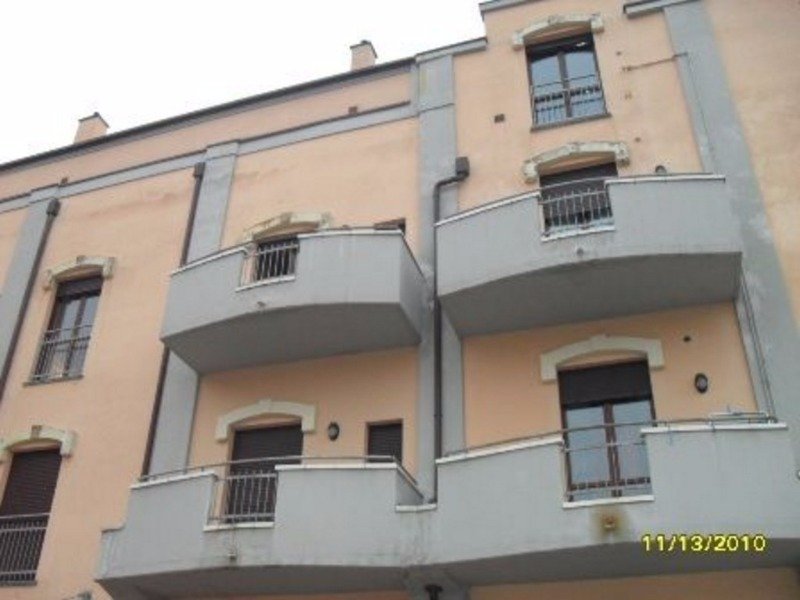 Castellanza appartamento arredato a Varese in Affitto