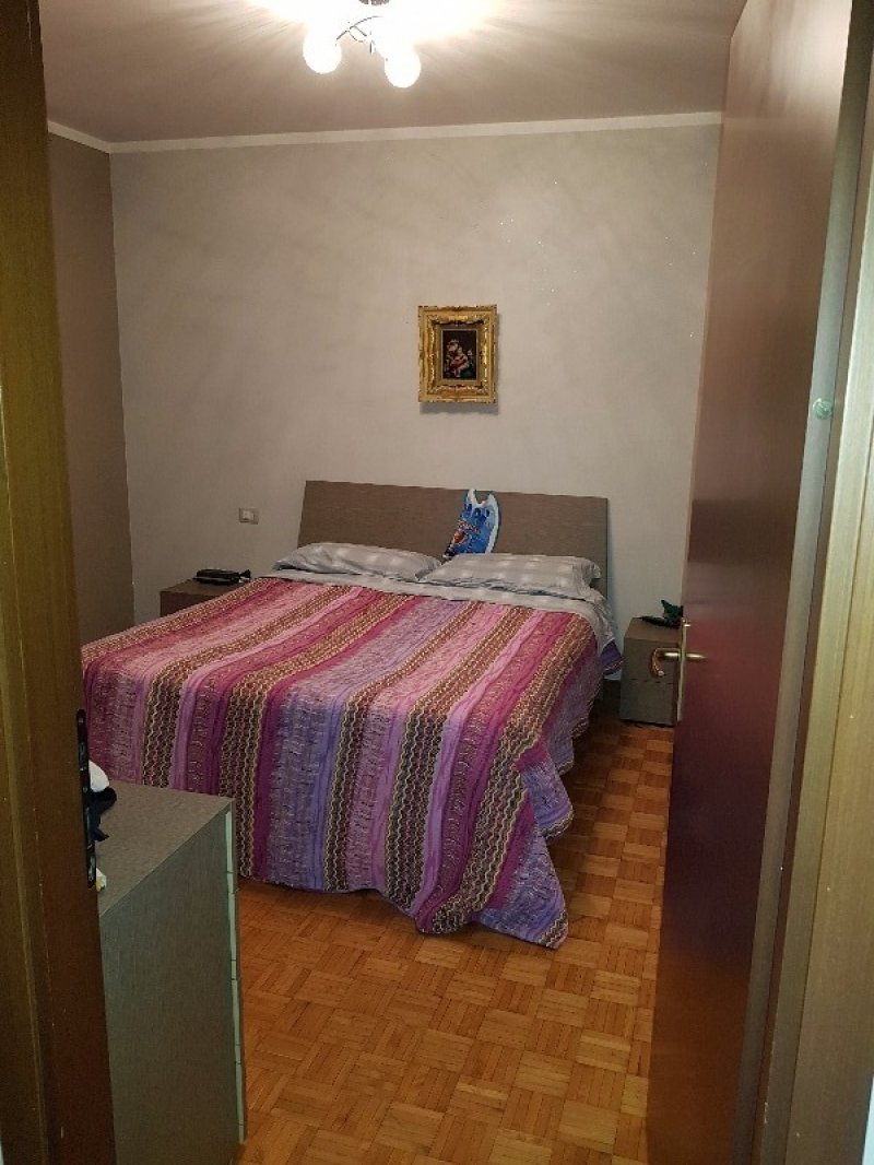 Appartamento trilocale a Gorlago a Bergamo in Vendita