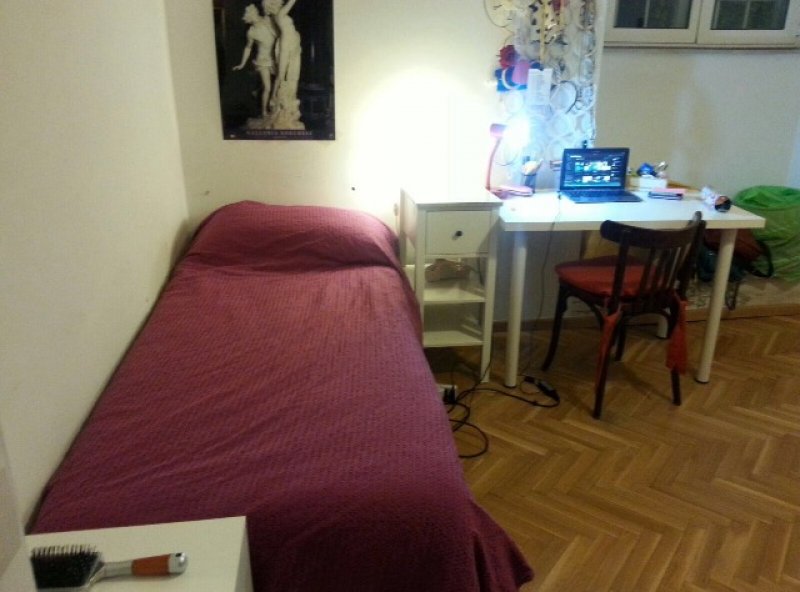 Roma posto letto in stanza doppia per studentesse a Roma in Affitto
