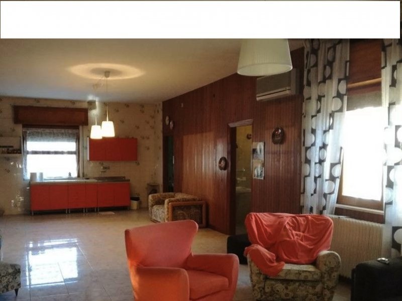 Modugno villa in complesso residenziale a Bari in Vendita