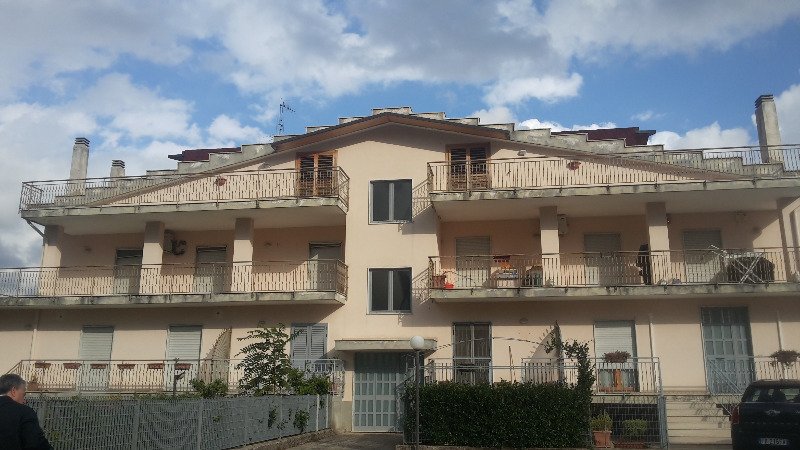 A Giffoni Sei Casali appartamento a Salerno in Vendita