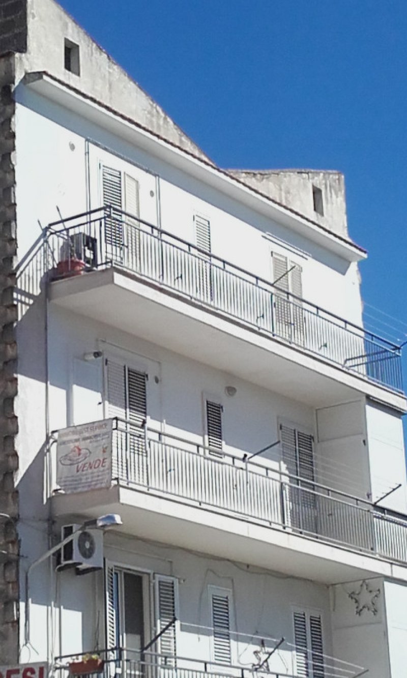 Appartamento privato a Gravina in Puglia a Bari in Vendita