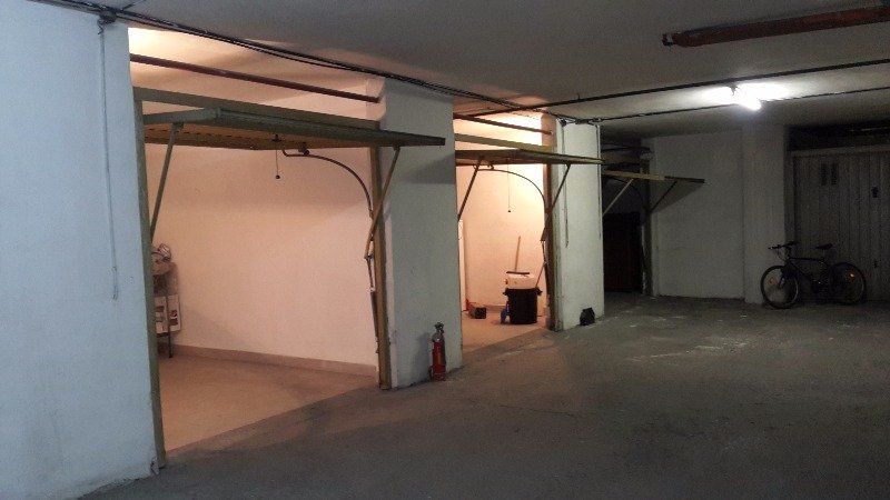 Grottaglie garage a Taranto in Vendita