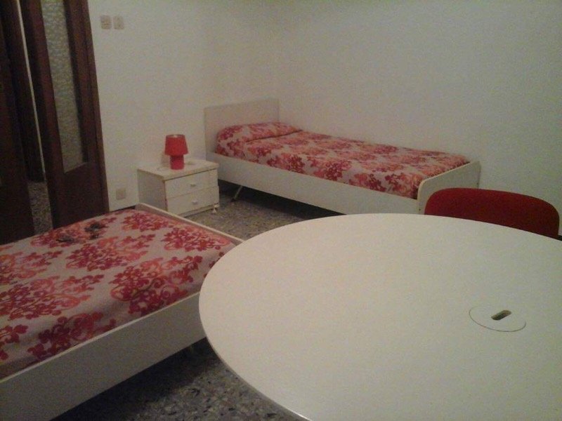 Pisa appartamento ideale per studenti a Pisa in Affitto