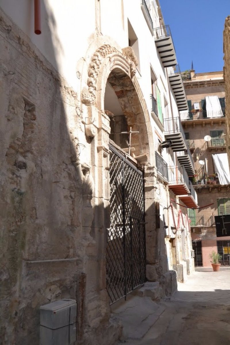 Palermo attico all'interno di edificio nobiliare a Palermo in Vendita