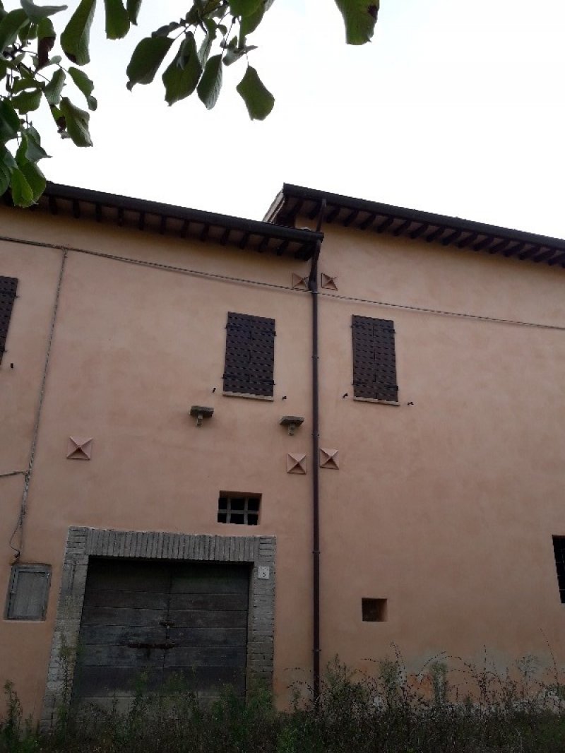 Spoleto Umbria fabbricato in ristrutturazione a Perugia in Vendita