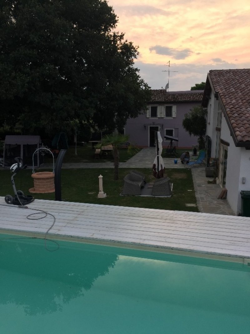 Faenza casa con dependance e piscina a Ravenna in Vendita