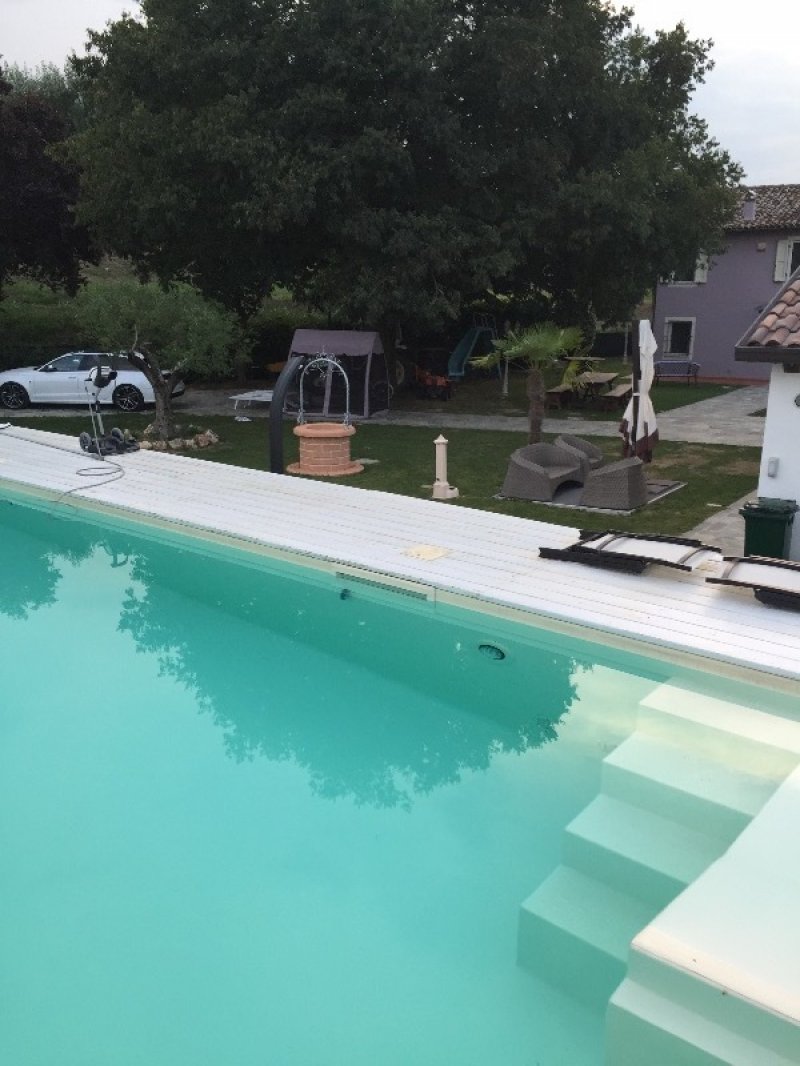 Faenza casa con dependance e piscina a Ravenna in Vendita