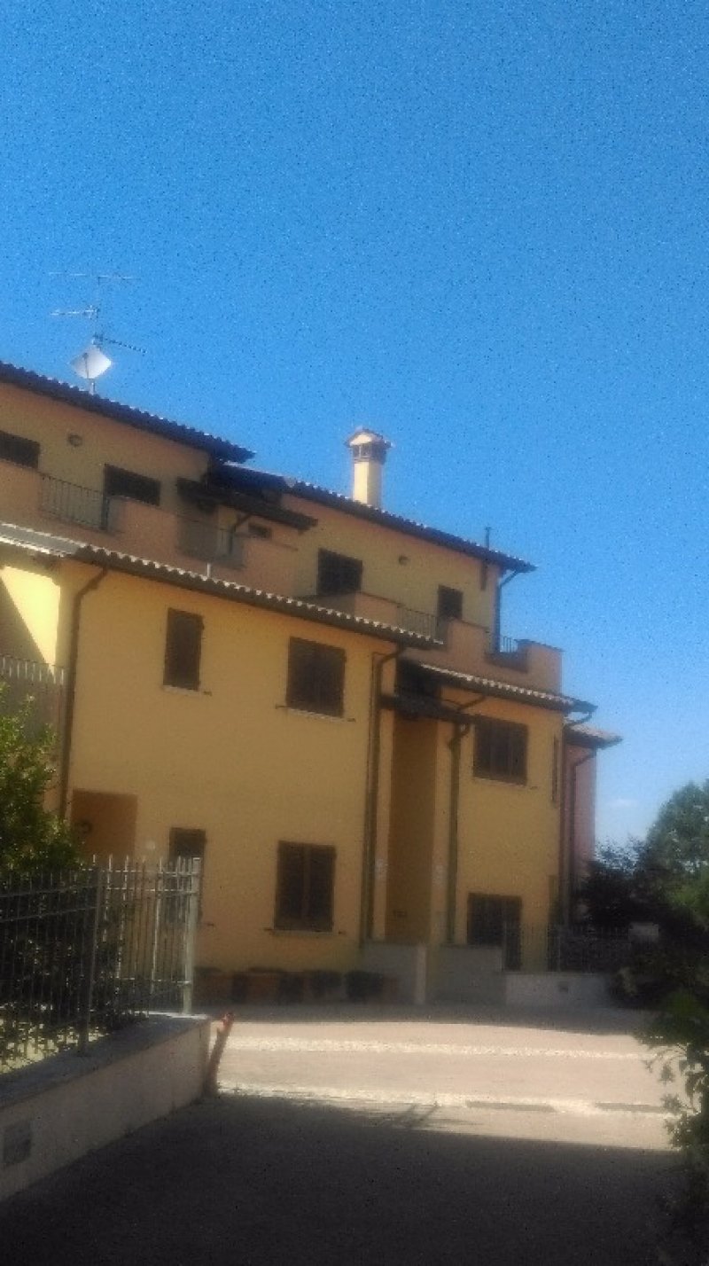 Todi mansarda a Perugia in Affitto