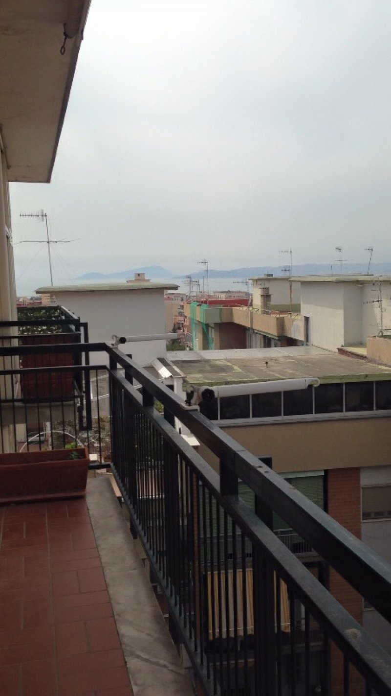 Portici appartamento ammobiliato a Napoli in Affitto