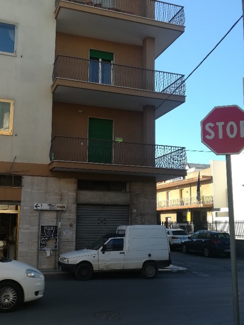 Francavilla Fontana appartamento vicino stazione a Brindisi in Vendita