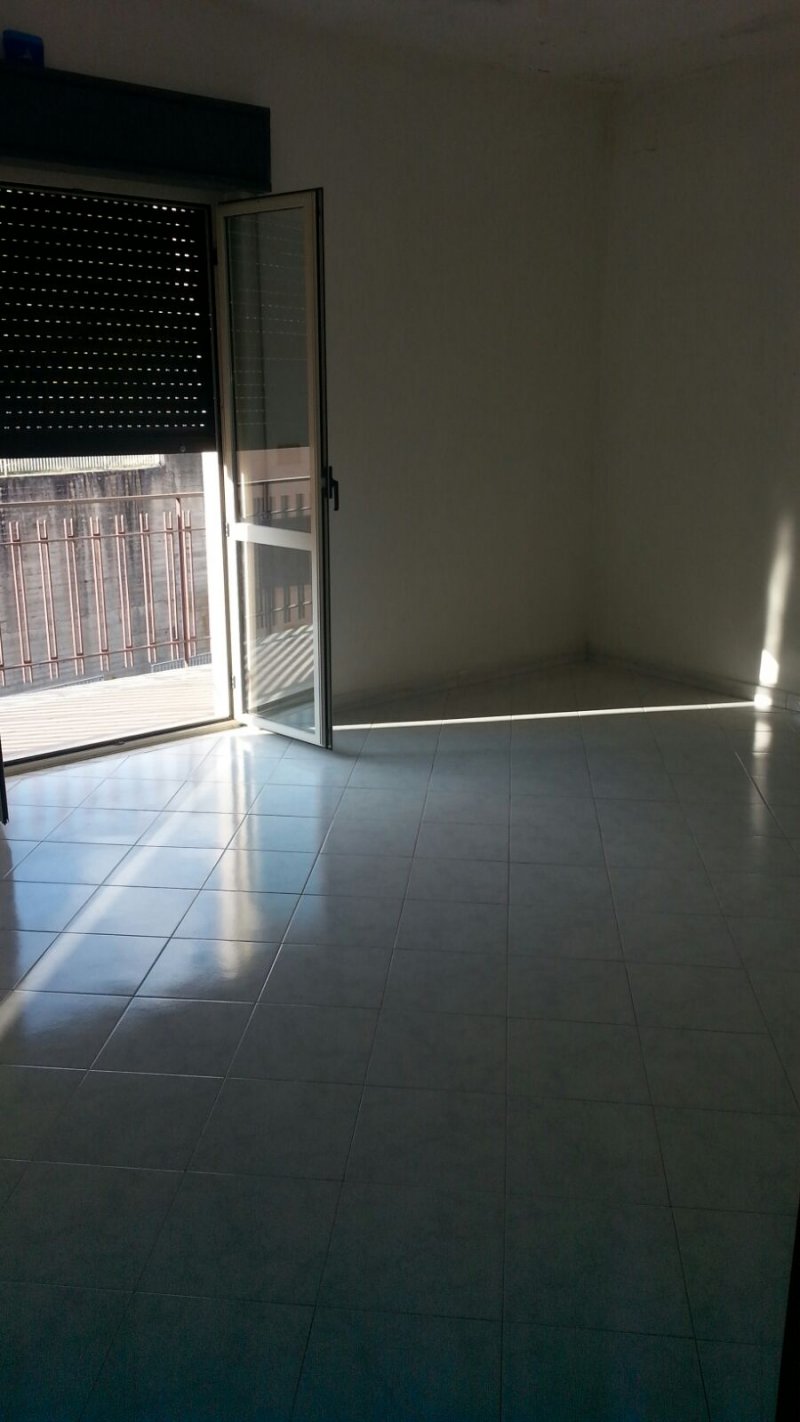 Foglianise luminoso e spazioso appartamento a Benevento in Affitto
