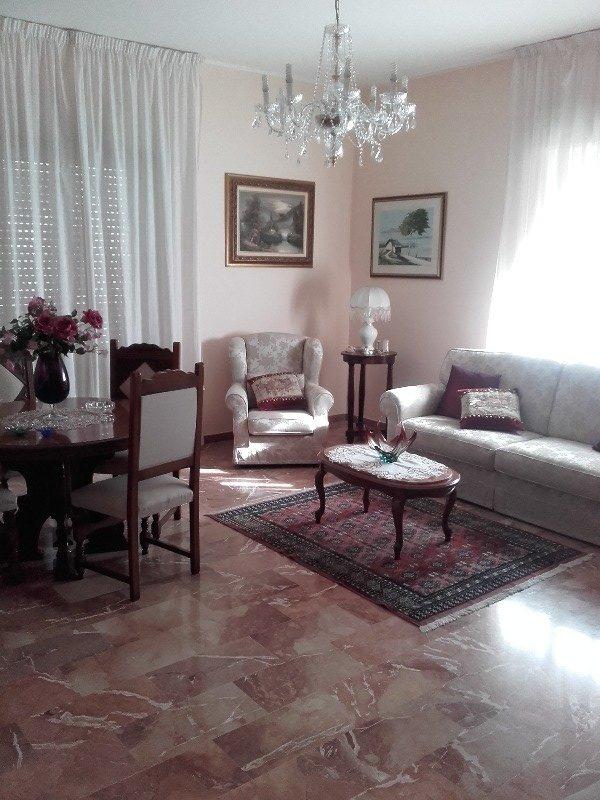 Gioia Tauro appartamento ammobiliato a Reggio di Calabria in Affitto