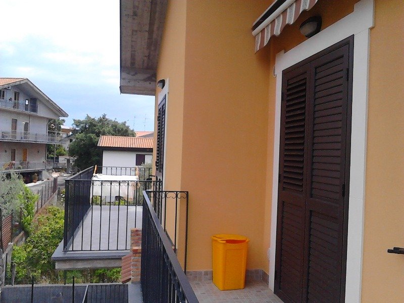 Trecastagni appartamento in zona residenziale a Catania in Vendita
