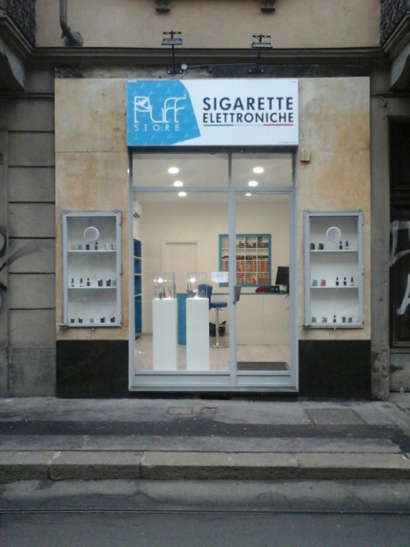 Torino negozio di sigarette elettroniche a Torino in Vendita