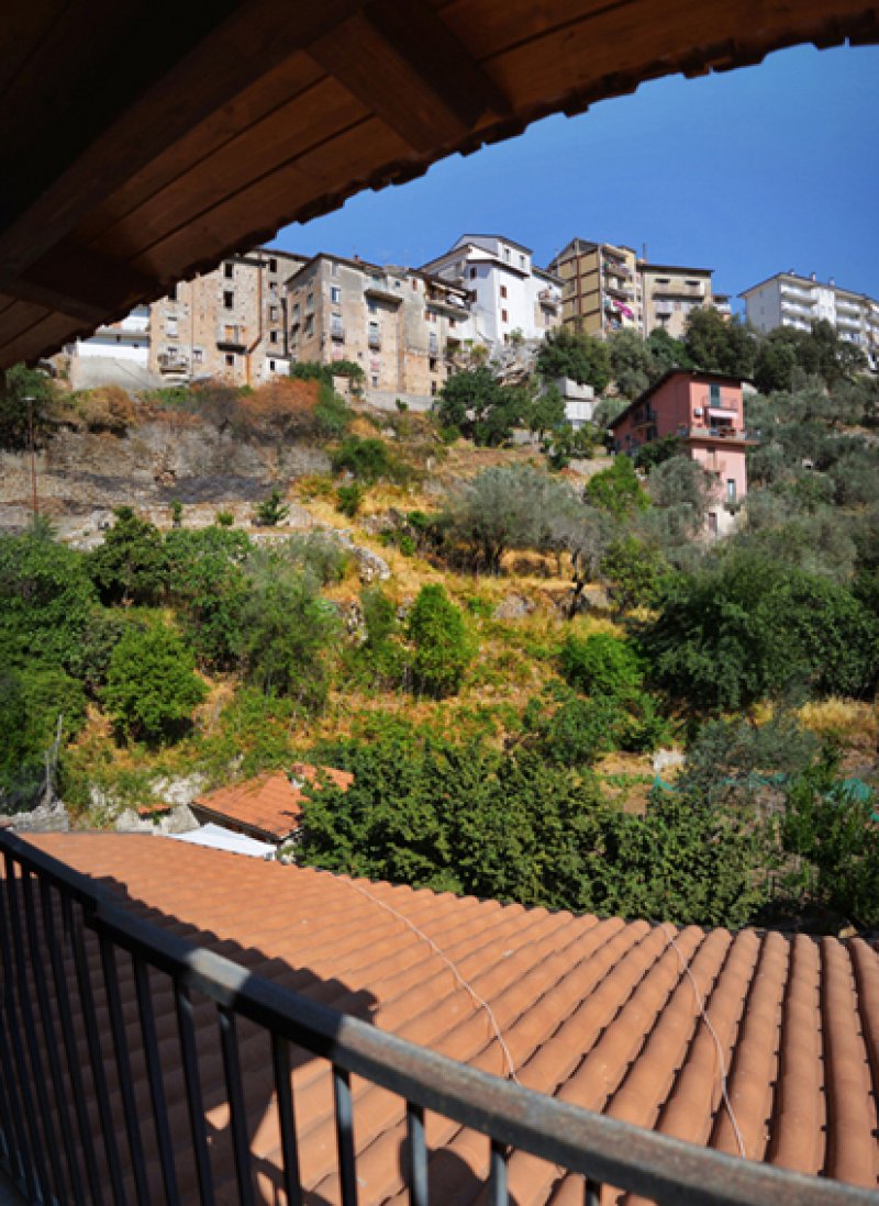 A Roccadaspide appartamento ristrutturato a Salerno in Vendita
