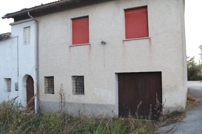 Mergo casa ristrutturata a Ancona in Vendita