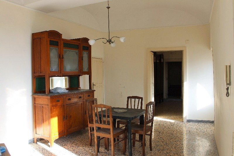 Casa indipendente nel centro storico di Sarno a Salerno in Vendita
