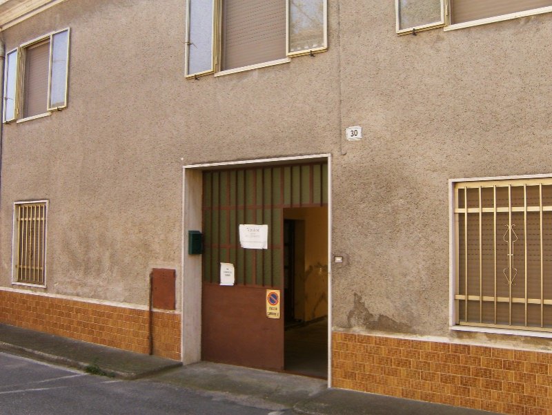 Ostiano abitazione indipendente a Cremona in Vendita