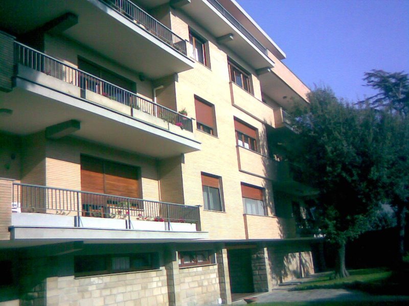 Livorno Ardenza mare prestigioso appartamento a Livorno in Vendita