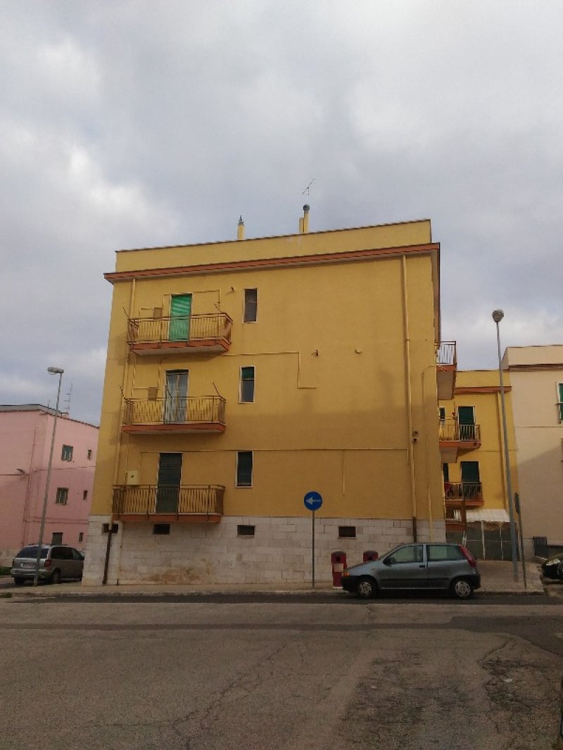 Putignano quartiere San Filippo appartamento a Bari in Vendita