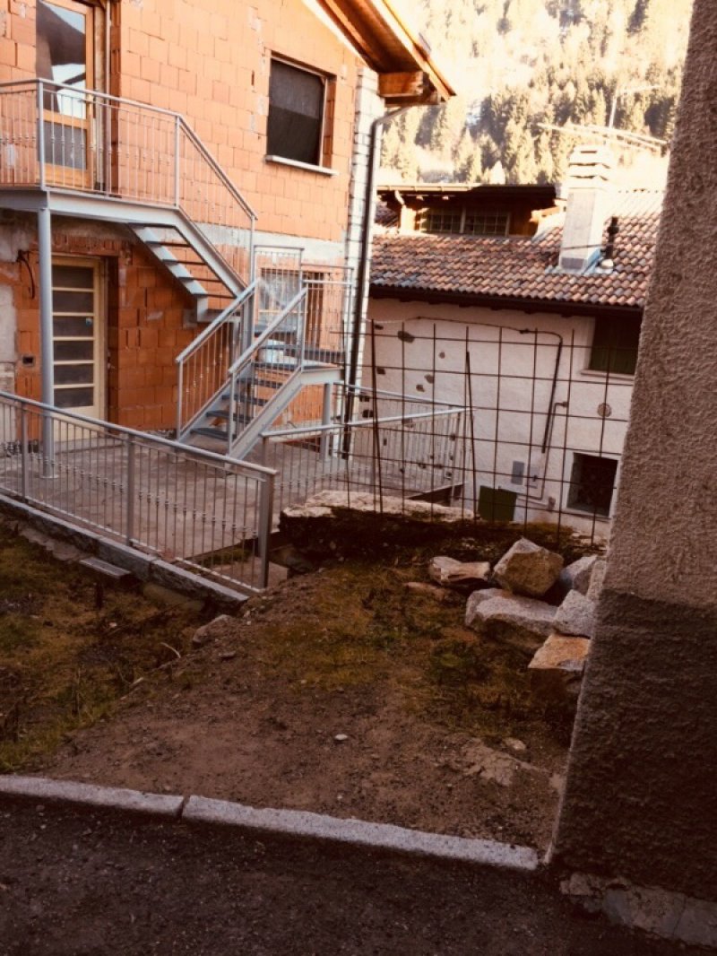 Incudine casa per abitazione in centro a Brescia in Vendita